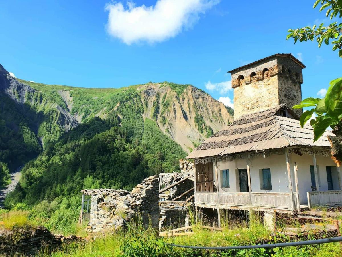 Panorama Guesthouse Mata C. Adishi Zewnętrze zdjęcie